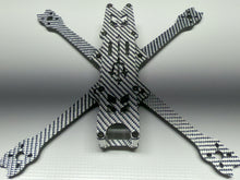 Load image into Gallery viewer, Triton 5.5in colored carbon