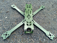 Load image into Gallery viewer, Triton 5.5in colored carbon